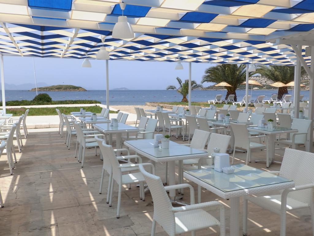 Club Blue White All Inclusive Turgutreis Εξωτερικό φωτογραφία