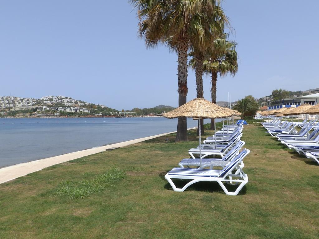 Club Blue White All Inclusive Turgutreis Εξωτερικό φωτογραφία