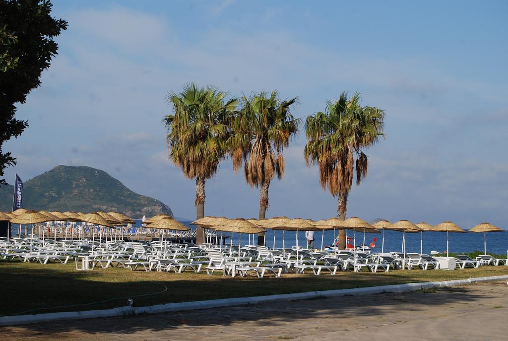 Club Blue White All Inclusive Turgutreis Εξωτερικό φωτογραφία