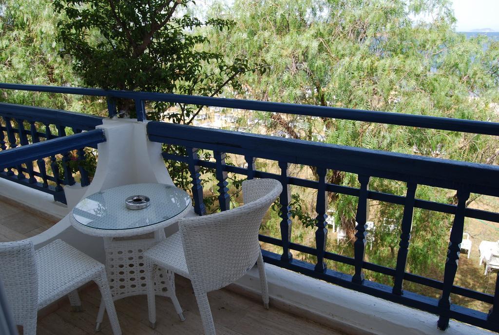 Club Blue White All Inclusive Turgutreis Δωμάτιο φωτογραφία