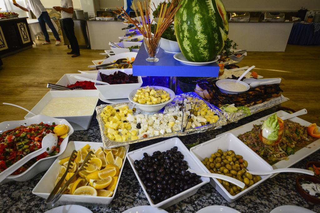 Club Blue White All Inclusive Turgutreis Εξωτερικό φωτογραφία