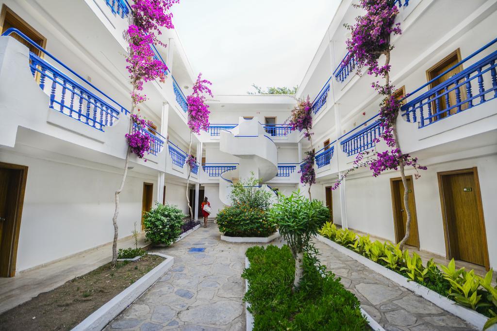 Club Blue White All Inclusive Turgutreis Εξωτερικό φωτογραφία