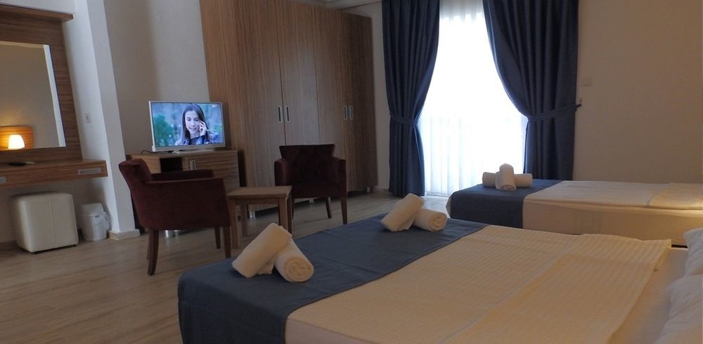 Club Blue White All Inclusive Turgutreis Εξωτερικό φωτογραφία
